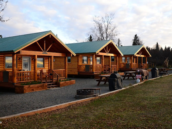Cabins-In-a-Row-Evening